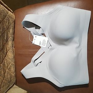NWT Lululemon Wirefree Sports Bra Gray